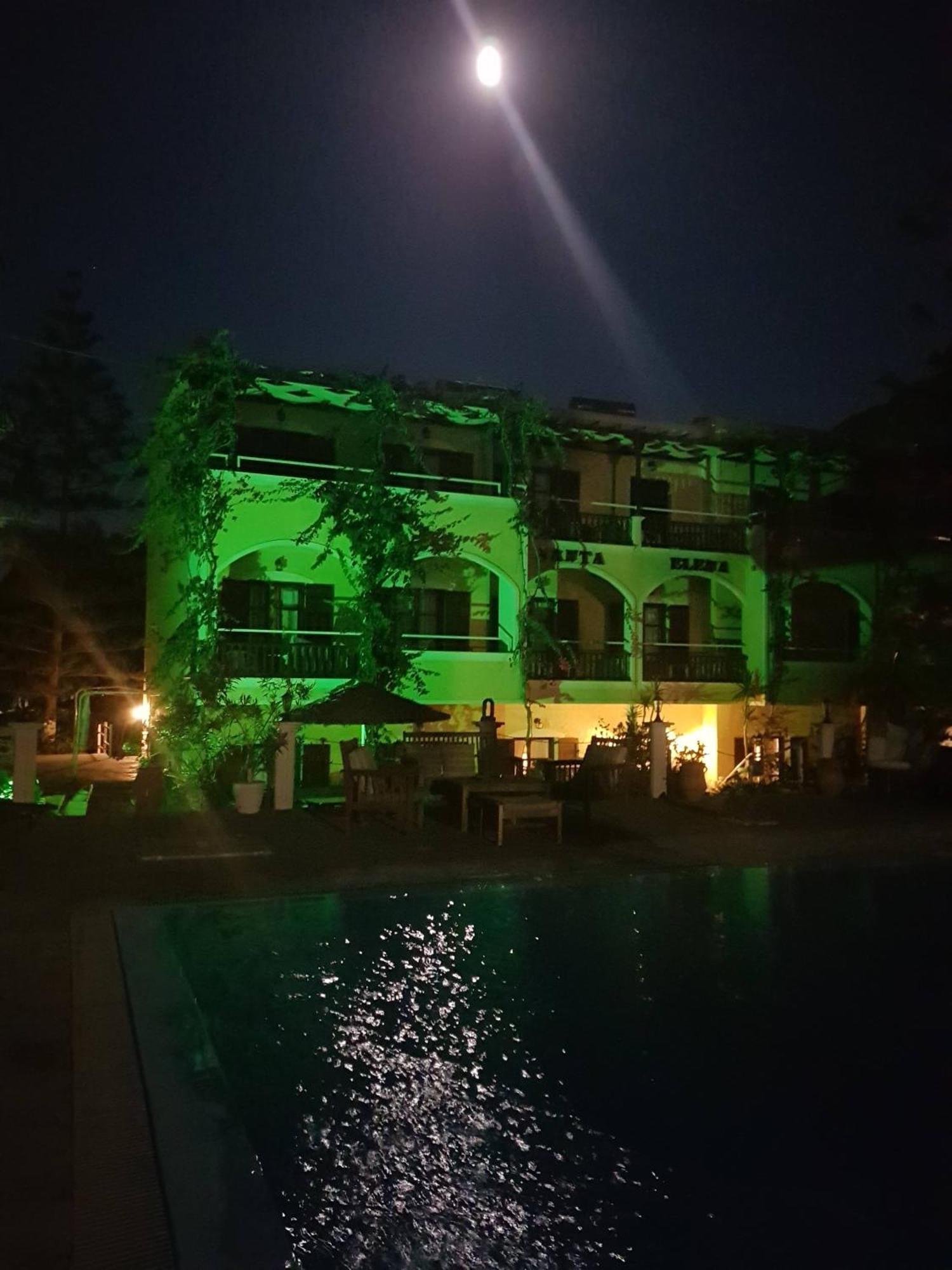 Santa Elena Hotel Kamári Екстериор снимка
