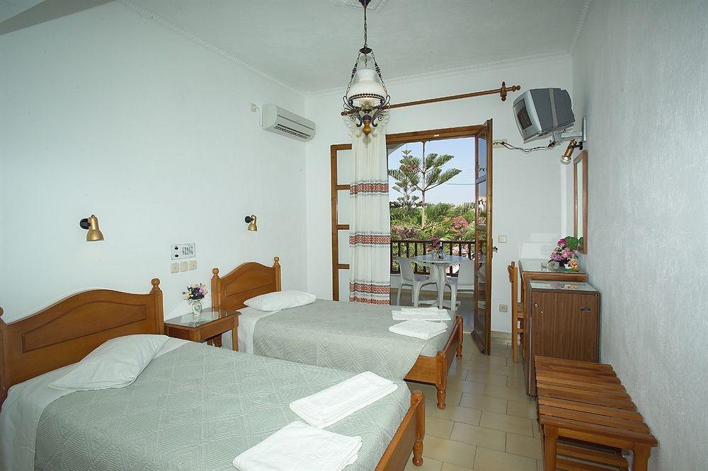 Santa Elena Hotel Kamári Екстериор снимка