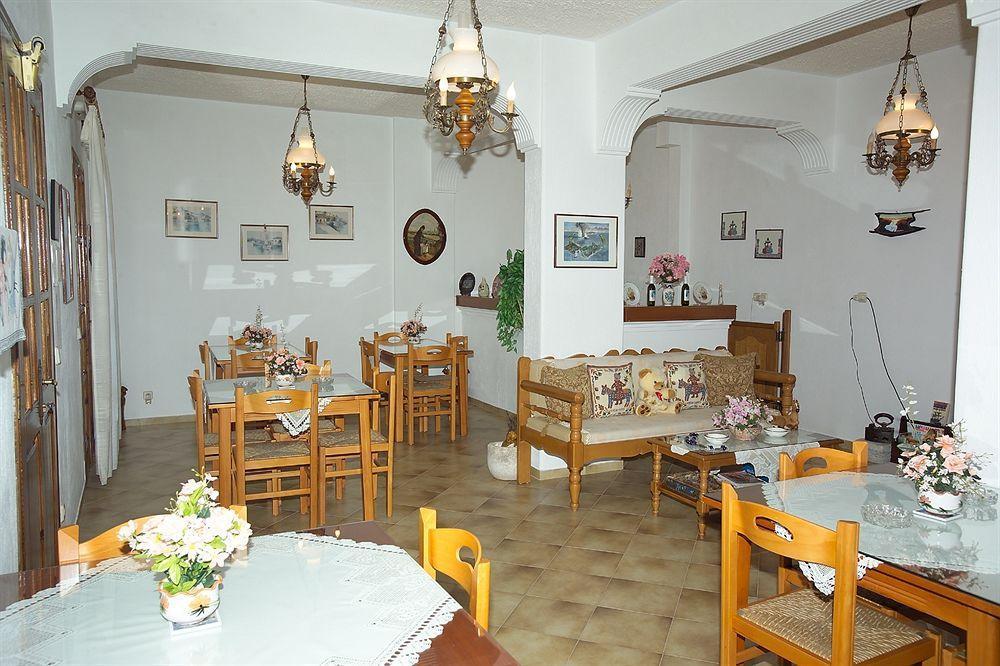 Santa Elena Hotel Kamári Екстериор снимка